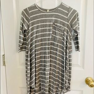 3/4 sleeve striped dress